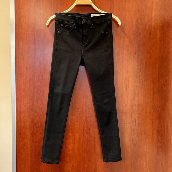 rag & bone Denim - Rag And Bone High Rise Legging Size 26 Black Stretch Denim Made In U.S.A. Dark